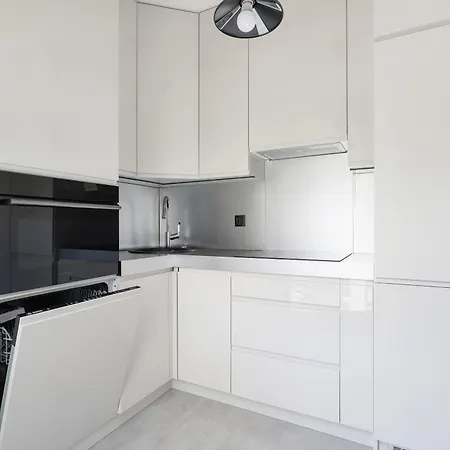 Zabiniec Stylish In Cracow With Balcony By Renters Lägenhet Kraków