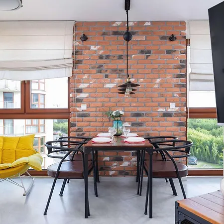 Zabiniec Stylish In Cracow With Balcony By Renters Lägenhet *