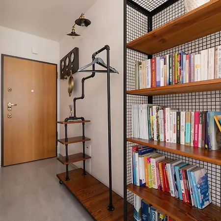 Zabiniec Stylish In Cracow With Balcony By Renters *